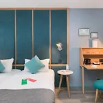 Quality Hotel&Suites Bercy Bibliothèque by HappyCulture