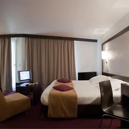 Hotel Sanso By Happyculture Parigi